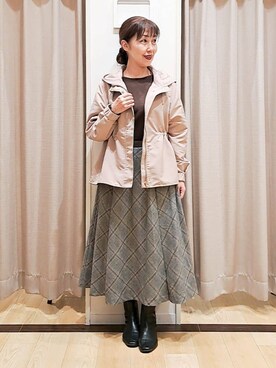 「couture brooch（クチュールブローチ）の【撥水・ライナー付】愛されマンパ（ブルゾン、ベージュ系）」を使った、Ellyさん（レディース・156cm）の秋コーディネート