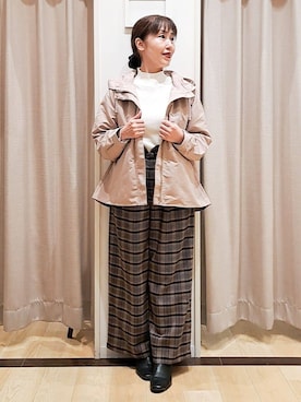「couture brooch（クチュールブローチ）の【撥水・ライナー付】愛されマンパ（ブルゾン、ベージュ系）」を使った、Ellyさん（レディース・156cm）の秋コーディネート