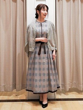 「couture brooch（クチュールブローチ）の【美シルエット・5分袖】シアーチェックオーガンワンピース（ワンピース、ブラウン系）」を使った、Ellyさん（レディース・156cm）の秋コーディネート
