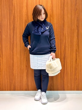 「アイテム（レギンス/スパッツ、ブルー系）」を使った、asamiさん（レディース・150cm）の冬コーディネート