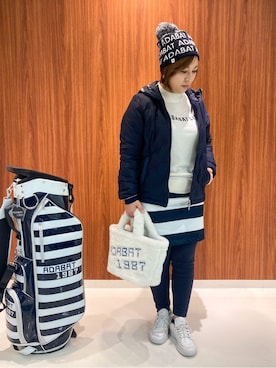「アイテム（レギンス/スパッツ、ブルー系）」を使った、asamiさん（レディース・150cm）の冬コーディネート