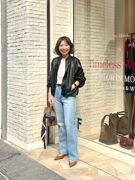 「アイテム（バッグ、イエロー系）」を使った、kamichanさん（レディース・152cm）の秋コーディネート