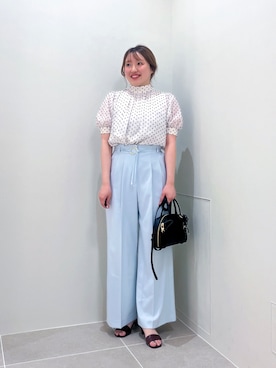「NATURAL BEAUTY BASIC（ナチュラルビューティーベーシック）のカットドビーハイネックブラウス（シャツ/ブラウス、ホワイト系）」を使った、tamamiさん（レディース・158cm）の夏コーディネート