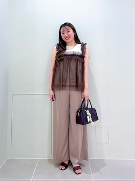 「NATURAL BEAUTY BASIC（ナチュラルビューティーベーシック）のチュールキャミドッキングカットソー（Tシャツ/カットソー、ベージュ系）」を使った、tamamiさん（レディース・158cm）の夏コーディネート