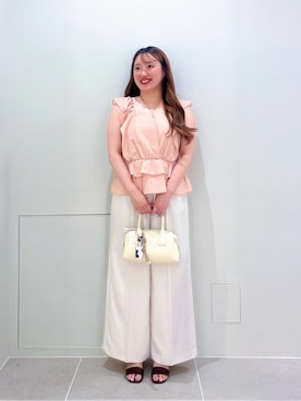 「NATURAL BEAUTY BASIC（ナチュラルビューティーベーシック）の【山本里菜さんコラボ】ラッフル楊柳ペプラムブラウス（シャツ/ブラウス、ピンク系）」を使った、tamamiさん（レディース・158cm）の夏コーディネート