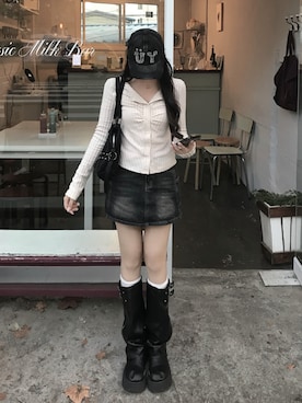 「アイテム（スカート）」を使った、ヨウさん（レディース・165cm）の秋コーディネート