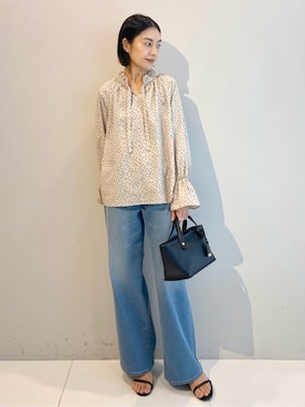 「UNTITLED（アンタイトル）の【洗える/セットアップ可】ランダムドットブラウス（シャツ/ブラウス、ベージュ系）」を使った、wos59206さん（レディース）の冬コーディネート