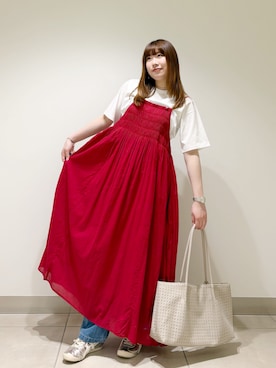 「URBAN RESEARCH（アーバンリサーチ）のコットンギャザーキャミワンピース（ワンピース、レッド系）」を使った、NAKANOさん（レディース・158cm）の春コーディネート