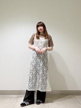 「URBAN RESEARCH DOORS（アーバンリサーチドアーズ）の『別注』ElisaNovelli×DOORS　レースキャミワンピース（ワンピース、ホワイト系）」を使った、NAKANOさん（レディース・158cm）の夏コーディネート