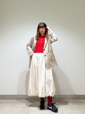「URBAN RESEARCH（アーバンリサーチ）のバルーンギャザースカート（スカート、ホワイト系）」を使った、NAKANOさん（レディース・158cm）の春コーディネート