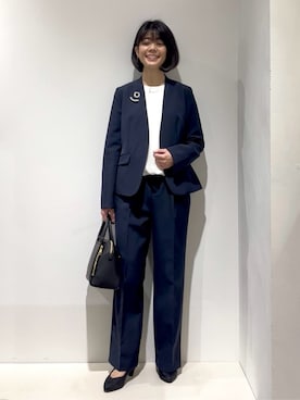 「grove（グローブ）の【マシンウォッシュ／防シワ/SS-3L】ストレッチノーカラージャケット（ノーカラージャケット、ブルー系）」を使った、fjhr26さん（レディース・155cm）の冬コーディネート