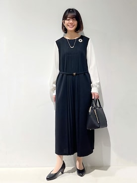 「grove（グローブ）の【手洗いOK】フロントプリーツ袖コンシャスワンピース（ワンピース、ブラック系）」を使った、fjhr26さん（レディース・155cm）の冬コーディネート