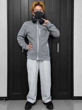「アイテム（ブルゾン、グレー系）」を使った、キョウリュウブラックさん（メンズ・153cm）の秋コーディネート