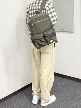 「アイテム（バックパック/リュック）」を使った、09281990さん（メンズ・183cm）の秋コーディネート