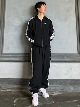 「adidas（アディダス）のアイテム（ジャージ）」を使った、afさん（メンズ・172cm）の秋コーディネート