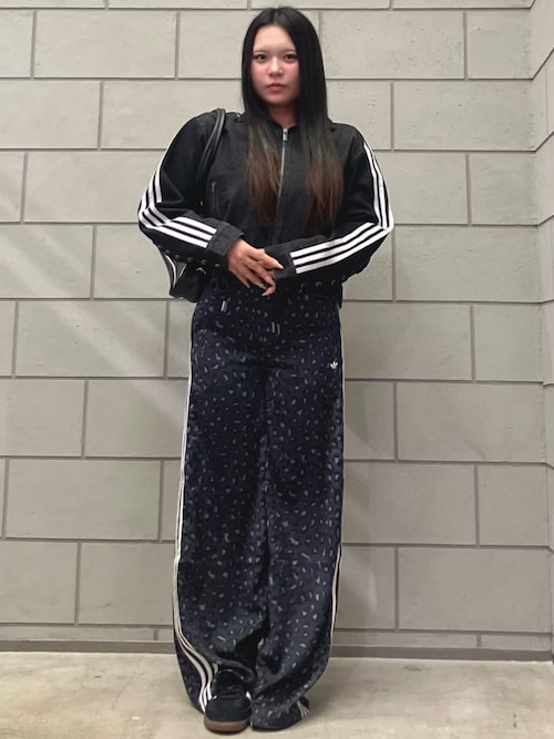 adidas Originalsワイドレッグ・サテン・パンツ / アディダス