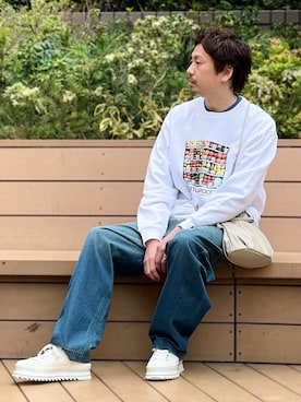 「alfredoBANNISTER（アルフレッドバニスター）の【MASTER KICKS】キャンバス スニーカー（スニーカー、ホワイト系）」を使った、OMI3さん（メンズ・180cm）の春コーディネート