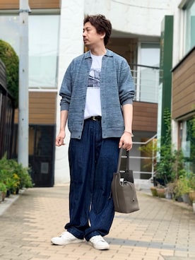 「alfredoBANNISTER（アルフレッドバニスター）の【SHOO IN SHOE】定番 究極のベーシック オールレザースニーカー（スニーカー、ホワイト系）」を使った、OMI3さん（メンズ・180cm）の夏コーディネート