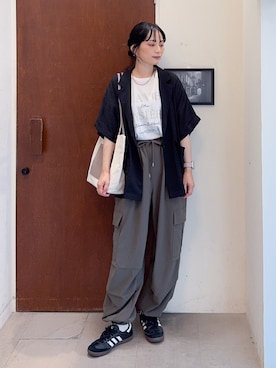 「アイテム（テーラードジャケット）」を使った、Hiromiさん（レディース・164cm）の夏コーディネート