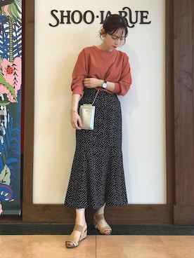 「ドットスカート」｜「アイテム（財布/小物）」を使った、Hiromiさん（レディース・164cm）の春コーディネート