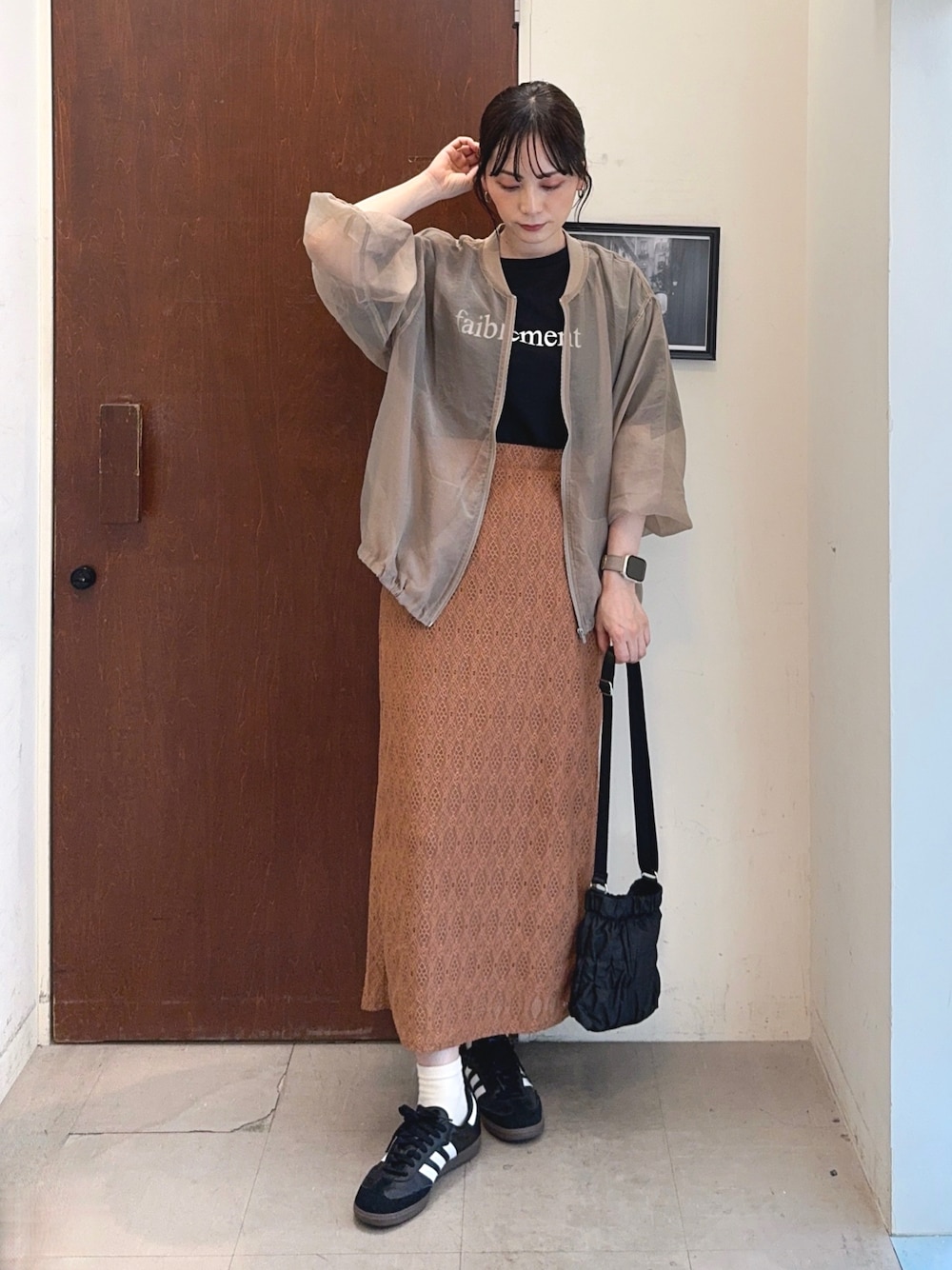 ブルゾン（イエロー系）を使った「シアー」の人気ファッション