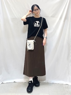 「PEANUTS（ピーナッツ）のアイテム（トップス）」を使った、Hiromiさん（レディース・164cm）の夏コーディネート