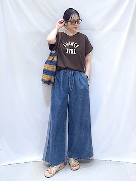 「SHOO・LA・RUE（シューラルー）の【綿100%/ひんやり/S-LL】選べる3柄 大人のプリントTシャツ（Tシャツ/カットソー、ブラウン系）」を使った、Hiromiさん（レディース・164cm）の夏コーディネート