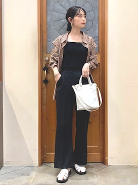 「秋先取りコーデ」｜「アイテム（アンサンブル）」を使った、Hiromiさん（レディース・164cm）の夏コーディネート