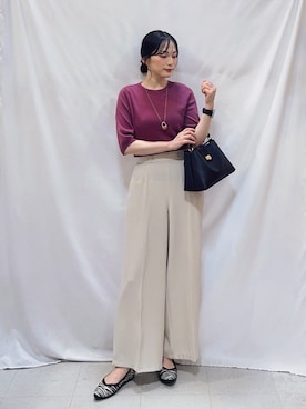 「SHOO・LA・RUE（シューラルー）の【ガンガン洗える/ひんやり/UV/毛玉になりにくい】二の腕見せない 5分袖ニット（ニット/セーター、パープル系）」を使った、Hiromiさん（レディース・164cm）の夏コーディネート