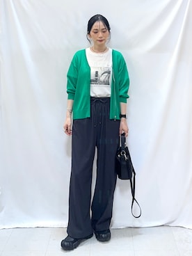 「SHOO・LA・RUE（シューラルー）の【S-LL/洗濯機可/セットアップ可】着丈選べる 軽凛(かろりん) ひんやりフラップイージーパンツ（その他パンツ、グレー系）」を使った、Hiromiさん（レディース・164cm）の春コーディネート