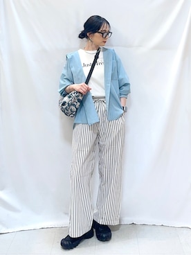 「SHOO・LA・RUE（シューラルー）の【さらり快適/洗濯機可/S-LL】紫外線対策にも ライトな着心地 シャツパーカ（シャツ/ブラウス、ブルー系）」を使った、Hiromiさん（レディース・164cm）の夏コーディネート