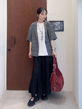 「アイテム（テーラードジャケット）」を使った、Hiromiさん（レディース・164cm）の夏コーディネート