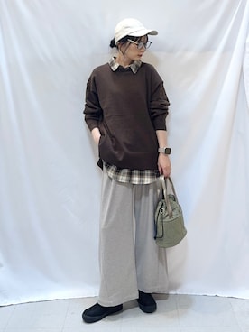 「SHOO・LA・RUE（シューラルー）の【S-LL】柔らかさが癖になる 起毛コットン オーバーサイズシャツ（シャツ/ブラウス）」を使った、Hiromiさん（レディース・164cm）の秋コーディネート