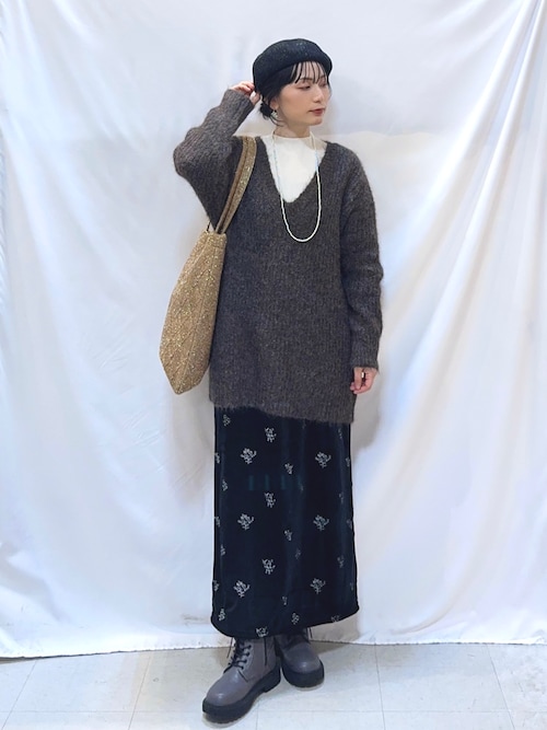 ふわふわタッチ Vネックニットチュニック