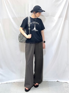 「SHOO・LA・RUE（シューラルー）の【ひんやり/UV/S-LL/洗濯機可】裾レースが大人上品 プリントアソートTシャツ（Tシャツ/カットソー、ブラック系）」を使った、Hiromiさん（レディース・164cm）の夏コーディネート