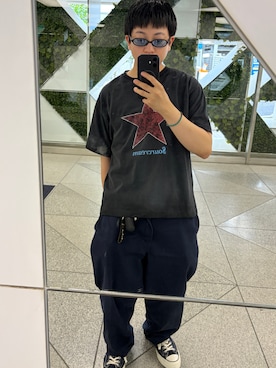「Sourcream（サワークリーム）の【UNISEX】SourcreamラインストーンスターグラフィックTEE（Tシャツ/カットソー、ブルー系）」を使った、kento さん（メンズ・165cm）の夏コーディネート