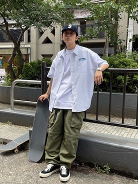 「Sourcream（サワークリーム）のアイテム（パンツ）」を使った、kento fujiwara さん（メンズ・166cm）の夏コーディネート
