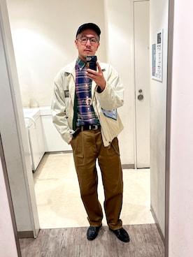 「アイテム（シャツ/ブラウス）」を使った、foregさん（メンズ・175cm）の秋コーディネート