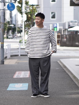 「インテリムのアイテム（Tシャツ/カットソー）」を使った、matsu_no_motoさん（メンズ・176cm・30代）の秋コーディネート