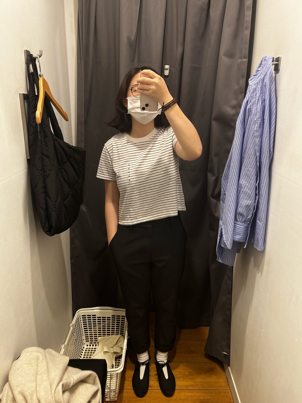 「mysticのアイテム（ショルダーバッグ、ブラック系）」を使った、Luxxetaさん（レディース・159cm）の冬コーディネートの1枚目の写真