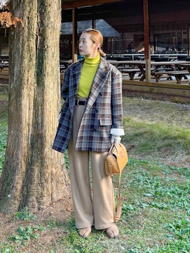 「CLANE（クラネ）のアイテム（パンツ）」を使った、AYAさん（レディース・162cm）の冬コーディネート