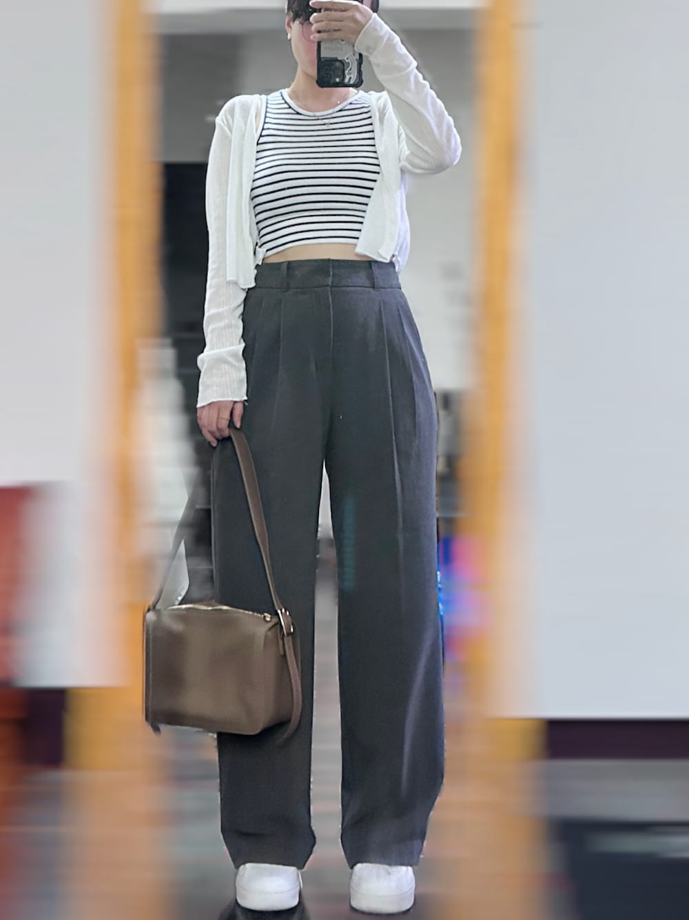 「夏コーデ、NIKE、GU、白Tシャツ、條紋、寬褲、ootd」｜「NU Vの2023-09 s $90（タンクトップ、ブルー系）」を使った、c.s.y.さん（レディース・154cm）の夏コーディネートの1枚目の写真