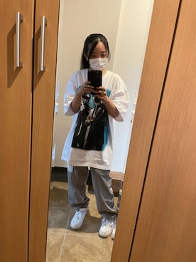 「OY（オーワイ）のアイテム（パンツ）」を使った、Saoriさん（レディース・153cm）の秋コーディネート