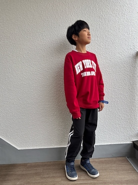 「アイテム（スウェット）」を使った、P×Kさん（キッズ・138cm）の秋コーディネート