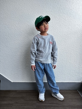 「Ocean&Ground（オーシャン&グラウンド）のリラックスフィットテーパードデニム（80～140cm）（デニムパンツ、ブルー系）」を使った、P×Kさん（キッズ・120cm）の春コーディネート