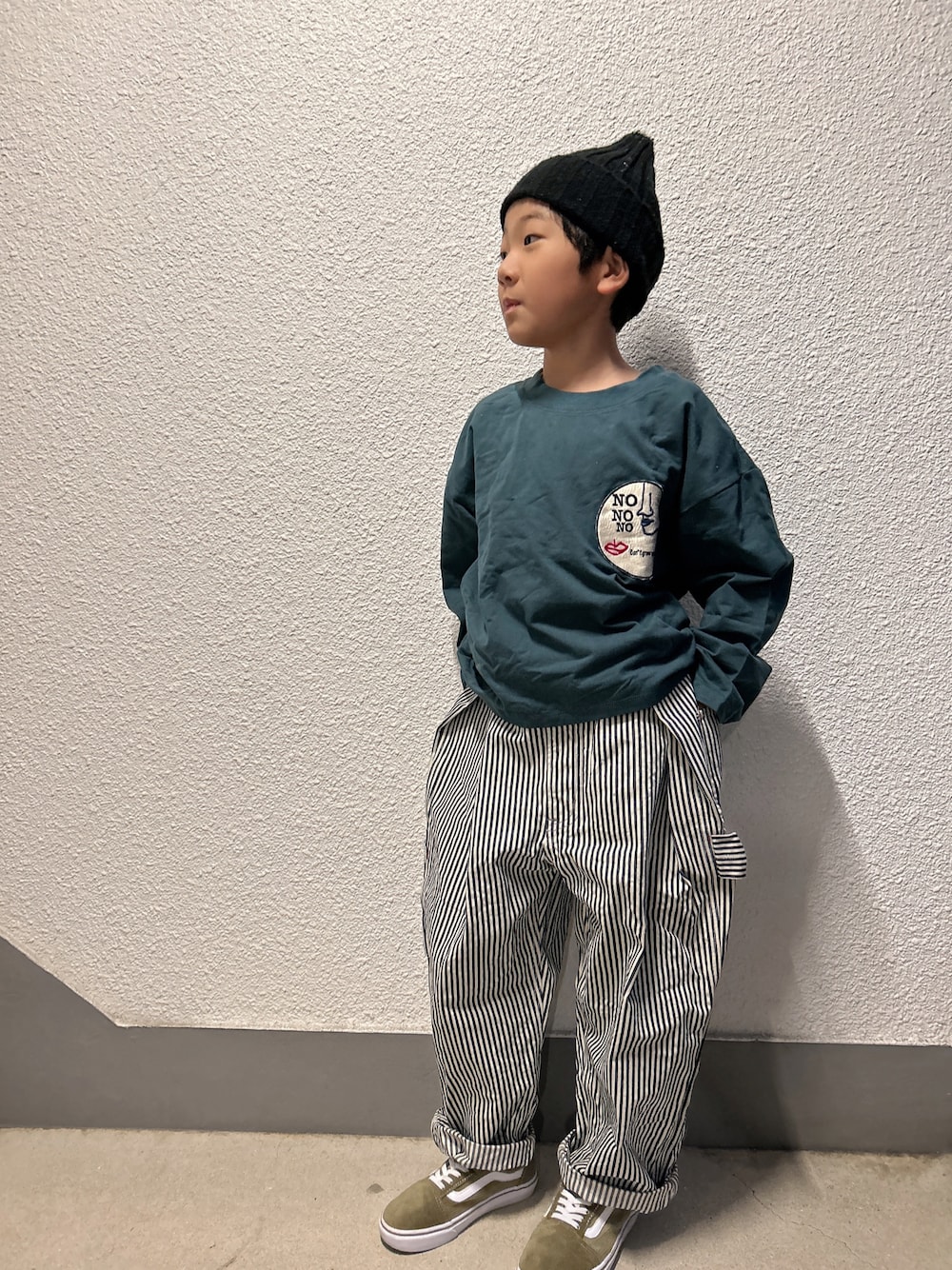 P×Kさんの「チクチクをおさえた　リブ編み　ワッチ（無印良品）」を使ったコーディネートの1枚目の写真