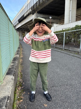 「VANS（バンズ）のVANS ヴァンズ 17-22 LOAFER K LITE 17-22 ローファーKライト V2196K BLACK（ローファー、ブラック系）」を使った、P×Kさん（キッズ・120cm）の春コーディネート