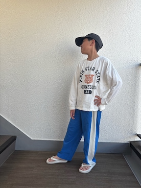 「PAIRMANON STREET（ペアマノンストリート）のマルチファンクション 吸水速乾 ストレート 切り替え パンツ【PAIRMANON STREET】（その他パンツ、ブルー系）」を使った、P×Kさん（キッズ・120cm）の春コーディネート