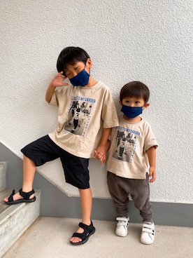 「スウエットパンツ」｜「アイテム（サンダル）」を使った、P×Kさん（キッズ・110cm）の夏コーディネート