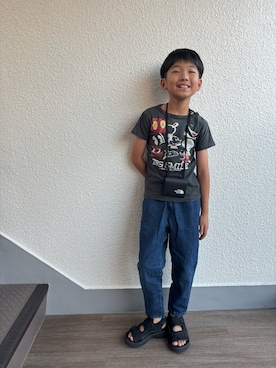 「VANS（バンズ）のVANS ヴァンズ VICTOR ビクター V5186 BLACK/WHITE（サンダル）」を使った、P×Kさん（キッズ・137cm）の夏コーディネート